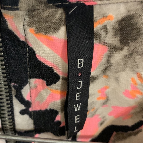 4/$20 B*Jewel pink grey and black brown orange 🍊 crop top with back zipper-S/M - Picture 4 of 8